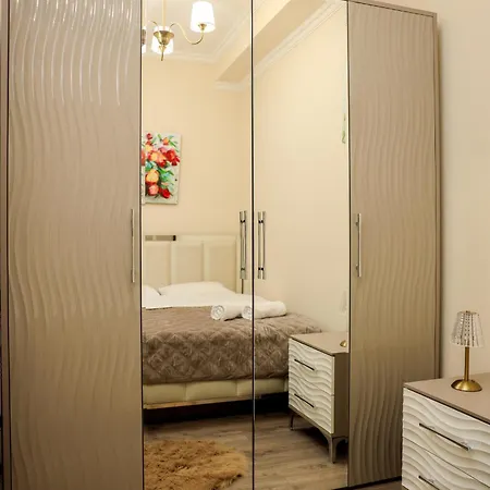 4Elements Apartments - One Br Apartments On Republic Square Yerevan Exterior photo