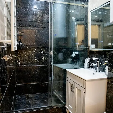 4Elements Apartments - One Br Apartments On Republic Square Yerevan Exterior photo