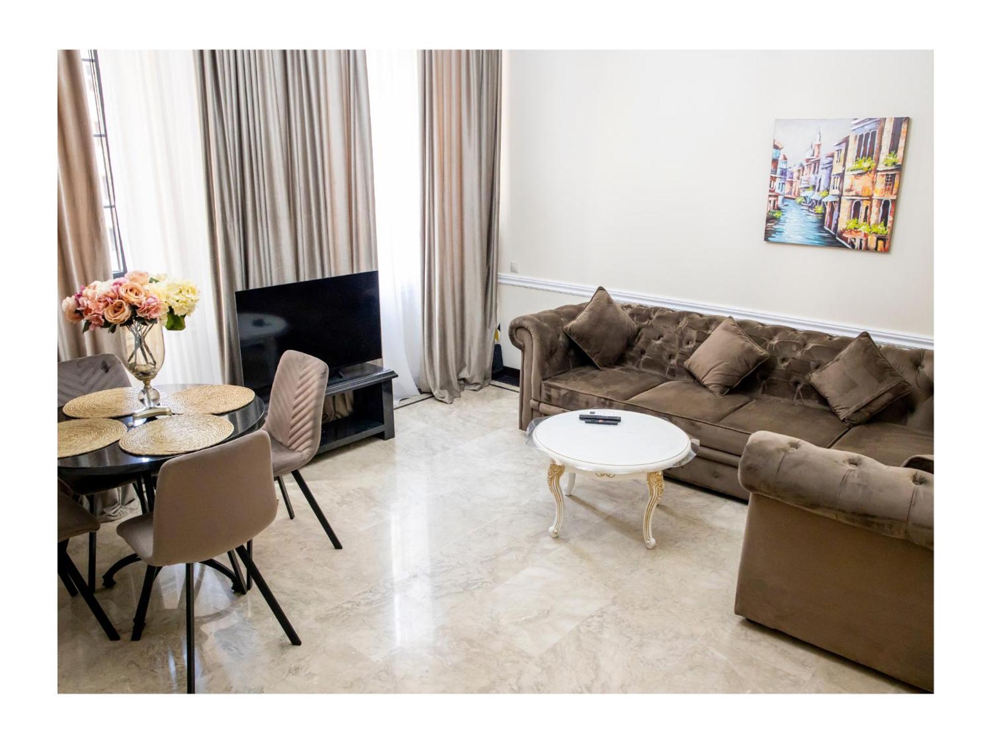Apartment 4elements - One Br On Republic Square